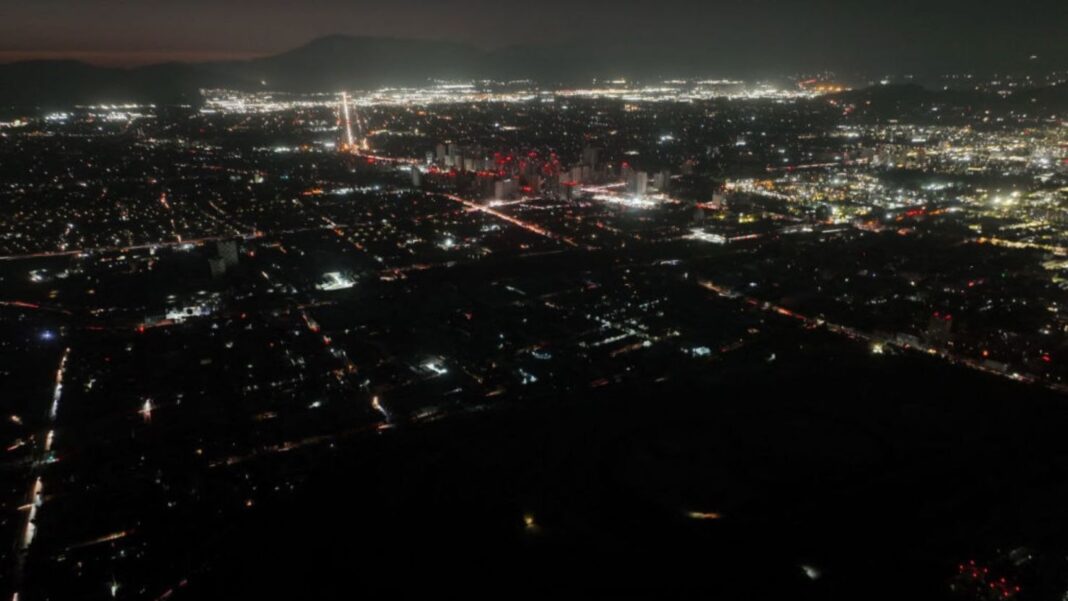 Falla en mantenimiento de Transelec provocó el apagón masivo de febrero