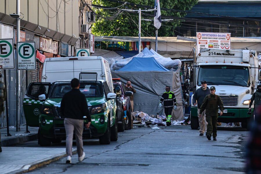 Nuevo operativo despeja “toldos azules” en Barrio Meiggs